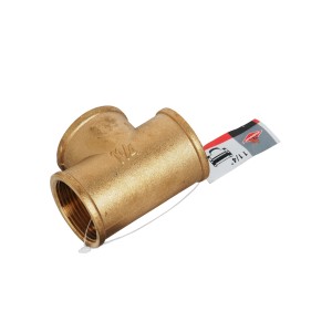 Raccordo a T in ottone con filettatura interna 38,9 mm (Rp 1 1/4) per pompe e sistemi idrici domestici.