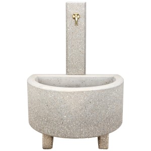 Fontana Nouvel Luna in cemento con rubinetto in ottone, ideale per giardino e acqua piovana.