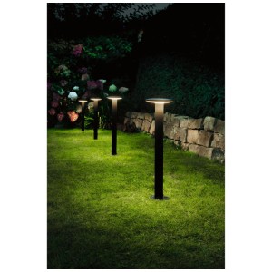Lampade da terra Paulmann Plug & Shine Plate in giardino, luce bianca calda.