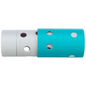 Rouleau Snack & Food pour rongeurs, carton, gris-turquoise, avec trous pour le remplissage.