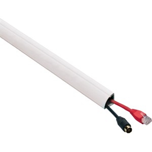 Goulotte de câble D-Line blanche 22x22 mm avec deux câbles. Forme quart de cercle pour une gestion discrète des câbles.