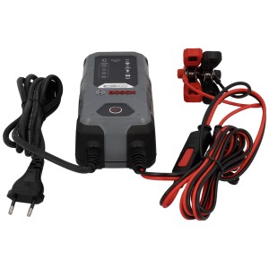 Caricabatterie Bosch C30 per batterie 6V/12V con cavo di ricarica e morsetti.
