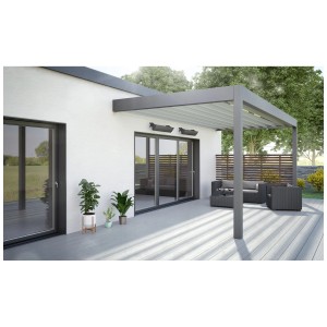 Riscaldatore a infrarossi Trisa Premium Heat 2100W montato su parete sopra patio coperto.