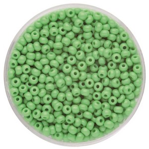 Grüne Rocailles Perlen, 2,6 mm, 17 g, zum Schmuckbasteln.