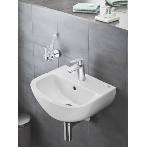 Lavabo Grohe Bau Ceramic, 45 cm, bianco, per bagno ospiti, con rubinetto e troppopieno.