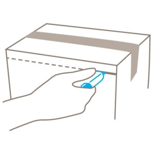 Illustrazione: Mano taglia cartone con il coltello di sicurezza Martor Secupro 625.
