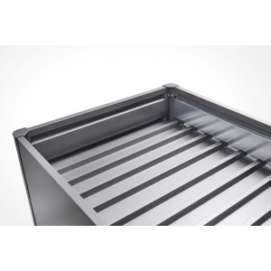 Piano intermedio Biohort per aiuola rialzata, argento, per ridurre il volume del terreno.