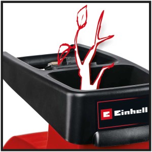 Einhell GC-RS 2360 CB broyeur électrique silencieux : Détail de l'entonnoir de remplissage avec des branches.