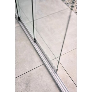Dettaglio: Porta scorrevole in vetro Biohort, vetro trasparente, grigio quarzo metallizzato, copertura per patio.
