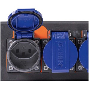 Ciabatta Steffen Professional, 3 prese, nero-blu, con coperchio a cerniera per esterni.