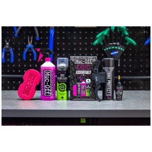 Muc-Off eBike Reinigungsset, 6-teilig: Reiniger, Schutz, Schmiermittel, Schwamm und Bürste für die Fahrradpflege.