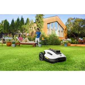 Robot tondeuse Mammotion Yuka Mini 600 : Tonte automatique de la pelouse dans le jardin.