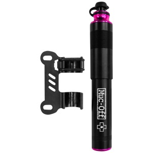 Muc-Off AirMach Mini Fahrradpumpe mit Halterung, schwarz/pink. Kompakte Pumpe für unterwegs.