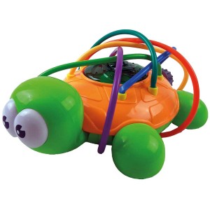 Happy People Tortue arroseur pour enfants, amusement au jardin et rafraîchissement.