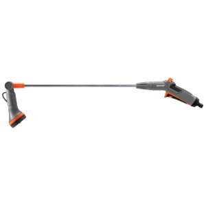Gardena Comfort lancia per annaffiare cesti appesi con testa orientabile per annaffiare dall'alto.