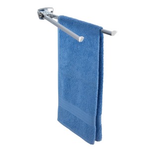 Wenko Handtuchhalter Basic, Edelstahl glänzend, 2-armig mit blauem Handtuch.