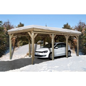 Weka Carport 609 in legno impregnato a pressione con auto bianca in inverno.