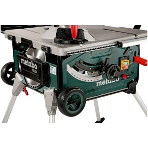 Scie circulaire sur table Metabo TS 254 avec support, mobile avec fonction trolley et châssis pliable.