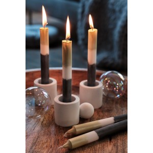 Candele in portacandele fatti in casa con Ultrament Bastel Beton Bianco.