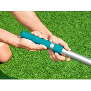 Manche télescopique Bestway 360 cm pour piscine, pour le nettoyage et la fixation d'accessoires.