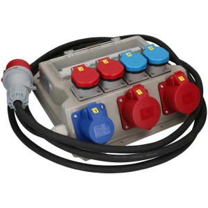 Distributore di corrente grigio con spina CEE16-5, protezione IP44, per uso esterno.