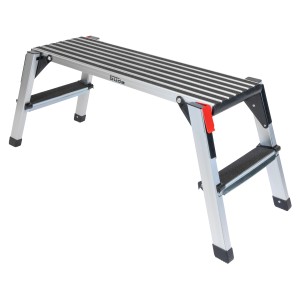 Piattaforma da lavoro in alluminio GAAP 960, pieghevole con piattaforma e gradini antiscivolo.