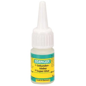 Kleine Flasche Sekundenkleber Super Glue 5g für Schmuckbasteln.