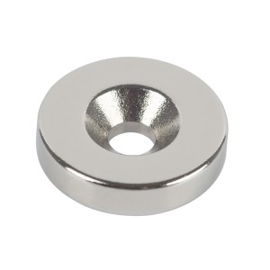 Magnete al neodimio Fix-o-moll con foro svasato, 4 mm x 18 mm, argento.