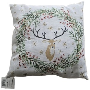 Coussin décoratif blanc 38x38 cm avec motif cerf et couronne de sapin pour Noël.