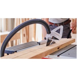 Lama per sega circolare Einhell 250 mm con 60 denti in uso per tagliare il legno.