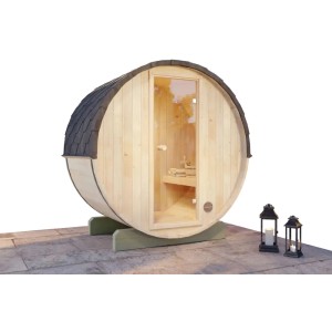 Sauna tonneau FinnTherm Mini XXS en épicéa avec porte en verre et bardeaux.