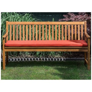 Banc de jardin Beliani Vivara rouge foncé en acacia avec coussin, largeur 160 cm.