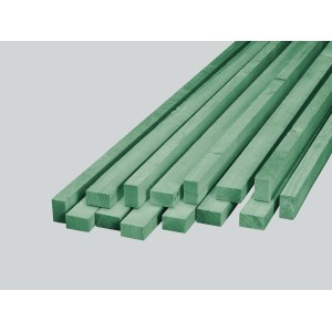 Pile de liteaux bruts de sciage, imprégnés épicéa/sapin, 24x48 mm, longueur 2,5 m.