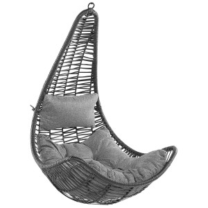 Sedia sospesa Beliani Atri II in rattan nero con cuscini per interni ed esterni.