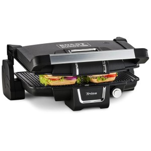 Griglia a doppia piastra Trisa Roast Buddy con panini sulla superficie di cottura.