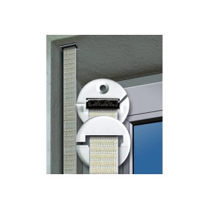 Guide de sangle de volet roulant Schellenberg Duo Mini/Maxi blanc sur fenêtre avec sangle.