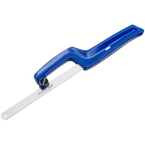 Mini scie à métaux LUX Classic, 250 mm, avec poignée bleue. Idéale pour des coupes précises.
