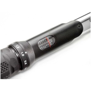 Chiave dinamometrica Technocraft (5-25 Nm) con scala di regolazione per un serraggio preciso.