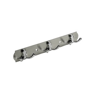 Verchromte Hettich Hakenleiste mit 3 Haken zur Wandmontage.