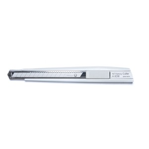 Cutter blanc NT Cutter A-301 RP Auto-Lock 9 mm, outil de coupe avec blocage de lame.