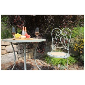 Sedia pieghevole Provence in ferro con seduta in ceramica, design curvo, ideale per balcone e giardino.