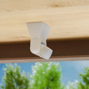 Rilevatore di movimento Steinel IS 1 bianco montato a soffitto, esterno.