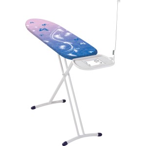 Asse da stiro Leifheit AirSteam Premium L con ripiano per ferro a vapore e rivestimento colorato.