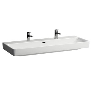 Double vasque Laufen Pro S, largeur 120 cm, avec deux trous de robinetterie et trop-plein.