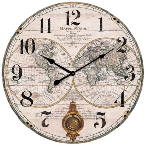 Orologio da parete Globo color crema con mappa del mondo e pendolo, Ø 58 cm.