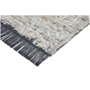 Dettaglio del tappeto moderno Ovada in beige-grigio (160x230 cm) con frange.