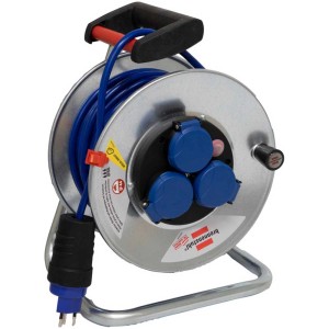 Enrouleur Brennenstuhl Garant SK 290 avec câble bleu de 50 m, tambour en tôle d'acier et protection IP55.