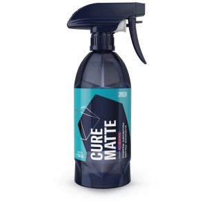 Gyeon Q²M Cure Matte Redefined scellant en spray pour surfaces mates, 500 ml.