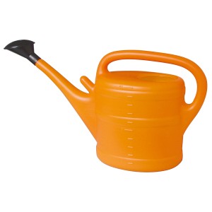 Arrosoir orange Geli avec une capacité de 10 l et pomme d'arrosage.