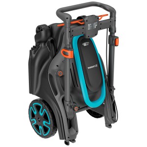 Tosaerba a batteria Gardena PowerMax Duo 46 cm pieghevole per risparmiare spazio.